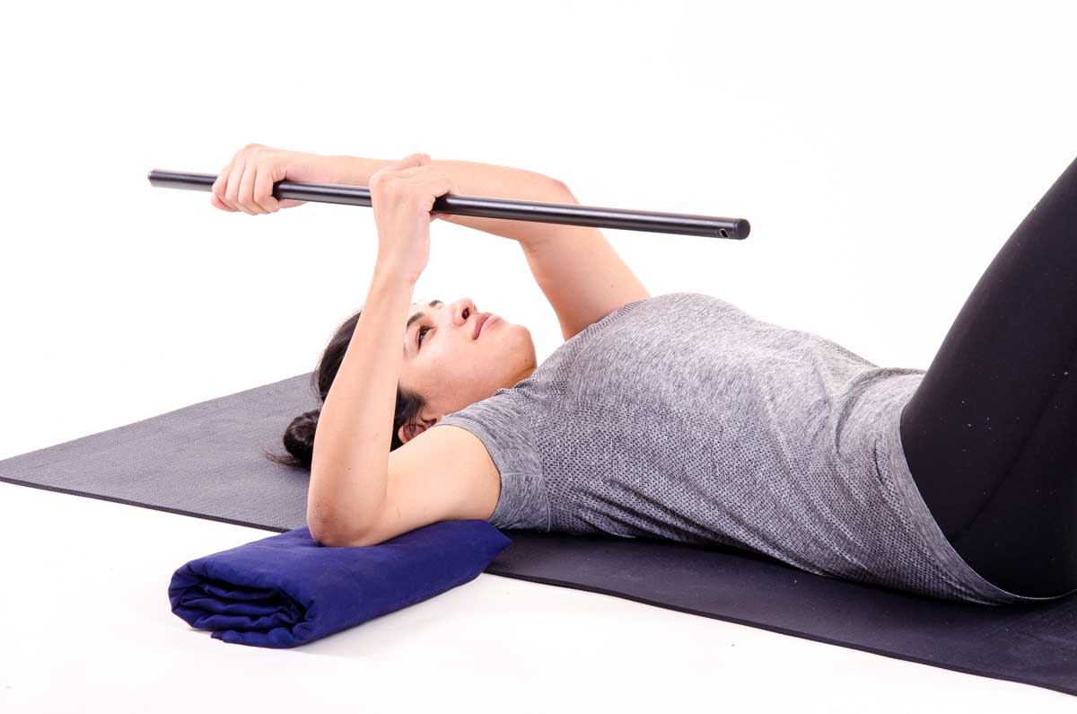 Supine Shoulder Internal Rotation at 90 using Cane