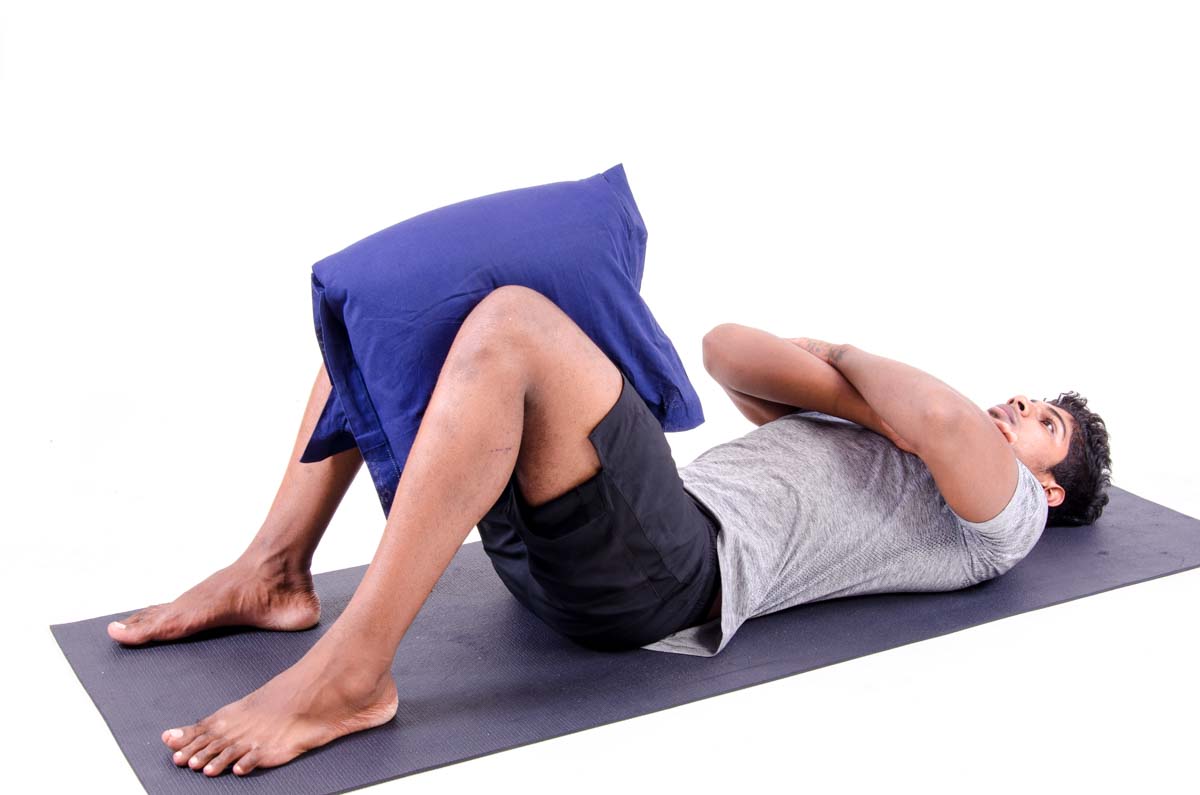 pillow-squeeze-with-knees-vissco-healthcare-private-limited